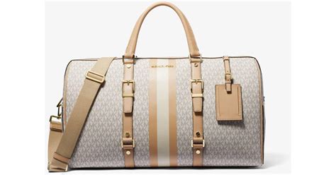 sac michael kors bandouliere bedford|MICHAEL Michael Kors Bedford Travel Extra Large Weekender.